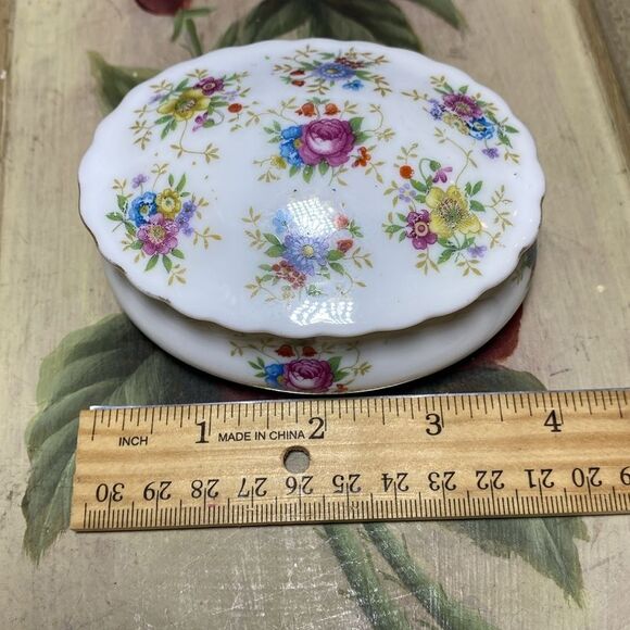 Vintage Floral Porcelain Trinket Dish Made in Japan - Picture 7 of 9